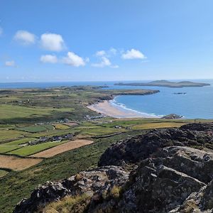 Craig-Y-Mor Suites With Sea Views Whitesands Bay